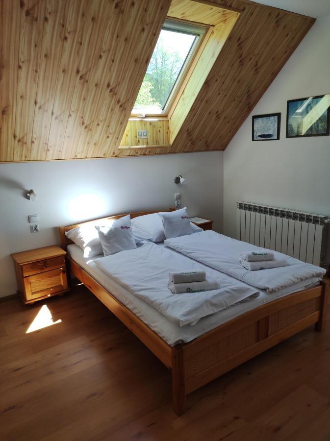 Rezydencja Bukowy Dwór Comuna de Czarna Exterior foto
