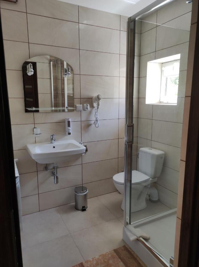 Rezydencja Bukowy Dwór Comuna de Czarna Exterior foto