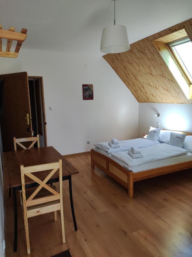 Rezydencja Bukowy Dwór Comuna de Czarna Exterior foto