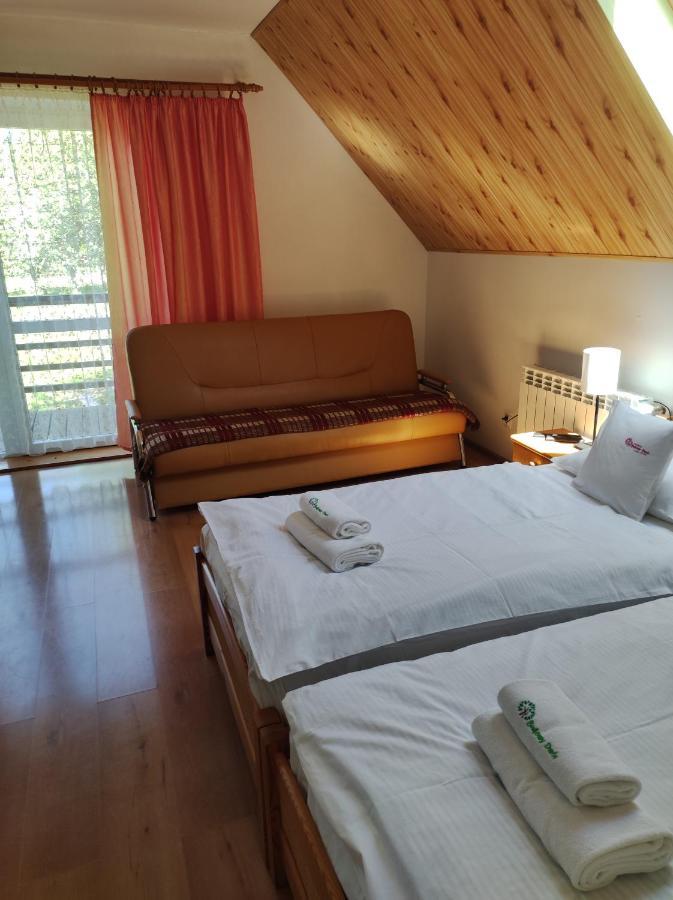 Rezydencja Bukowy Dwór Comuna de Czarna Exterior foto