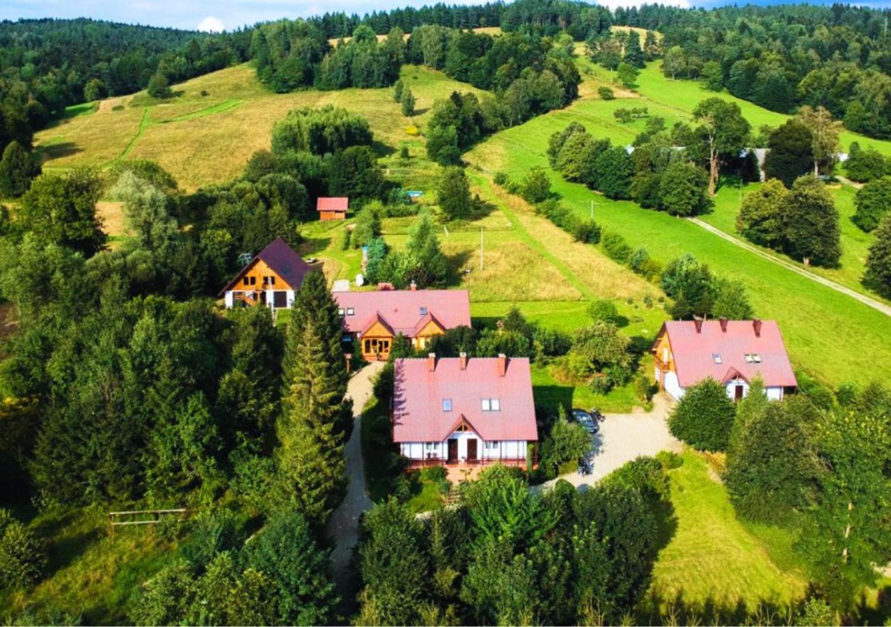 Rezydencja Bukowy Dwór Comuna de Czarna Exterior foto