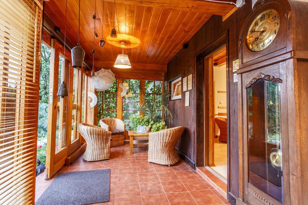 Rezydencja Bukowy Dwór Comuna de Czarna Exterior foto