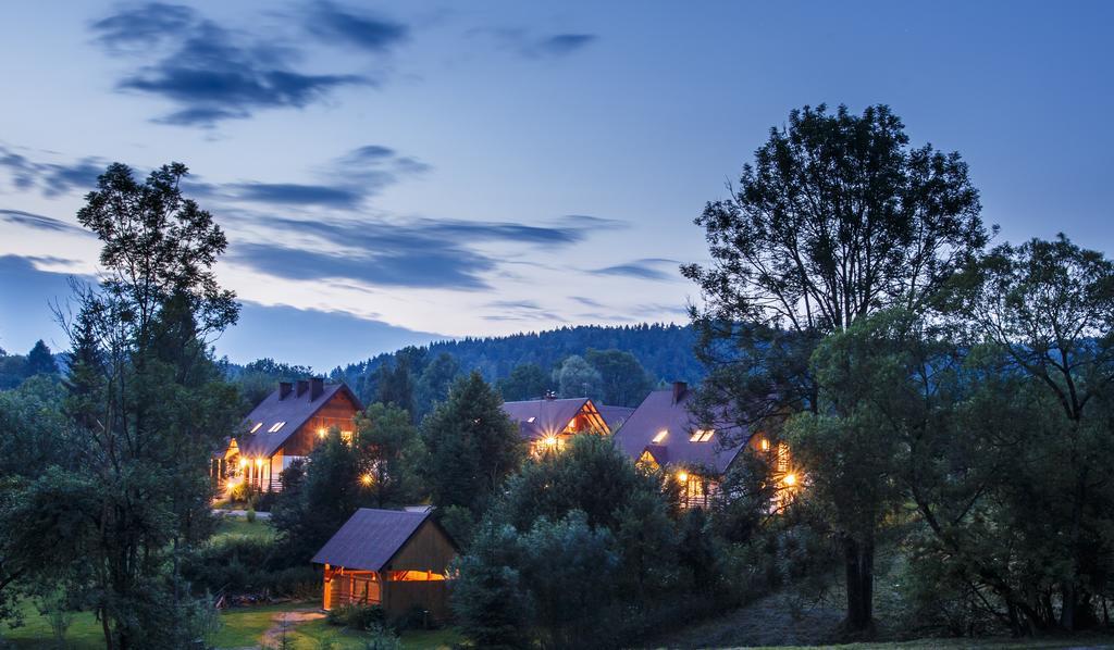 Rezydencja Bukowy Dwór Comuna de Czarna Exterior foto